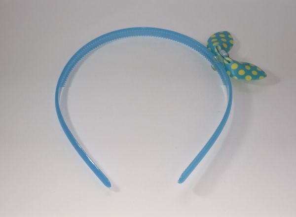 Headbands with patterned bow shape