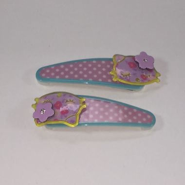 Patterned snap clips with kitty shape