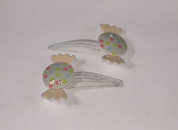 Kids snap clip with candy shape