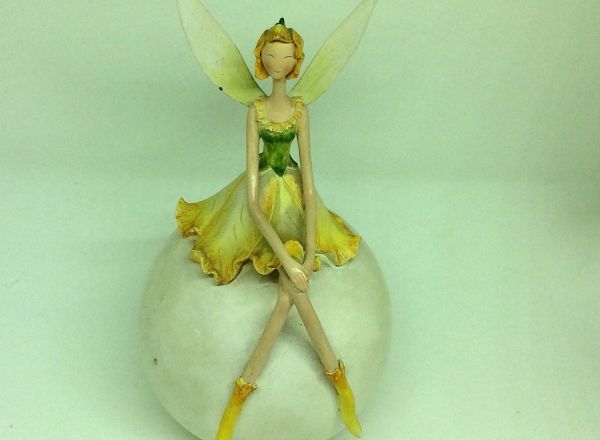 Fairy figurine 18x10 cm