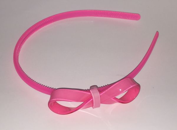 Head band with patterned bow